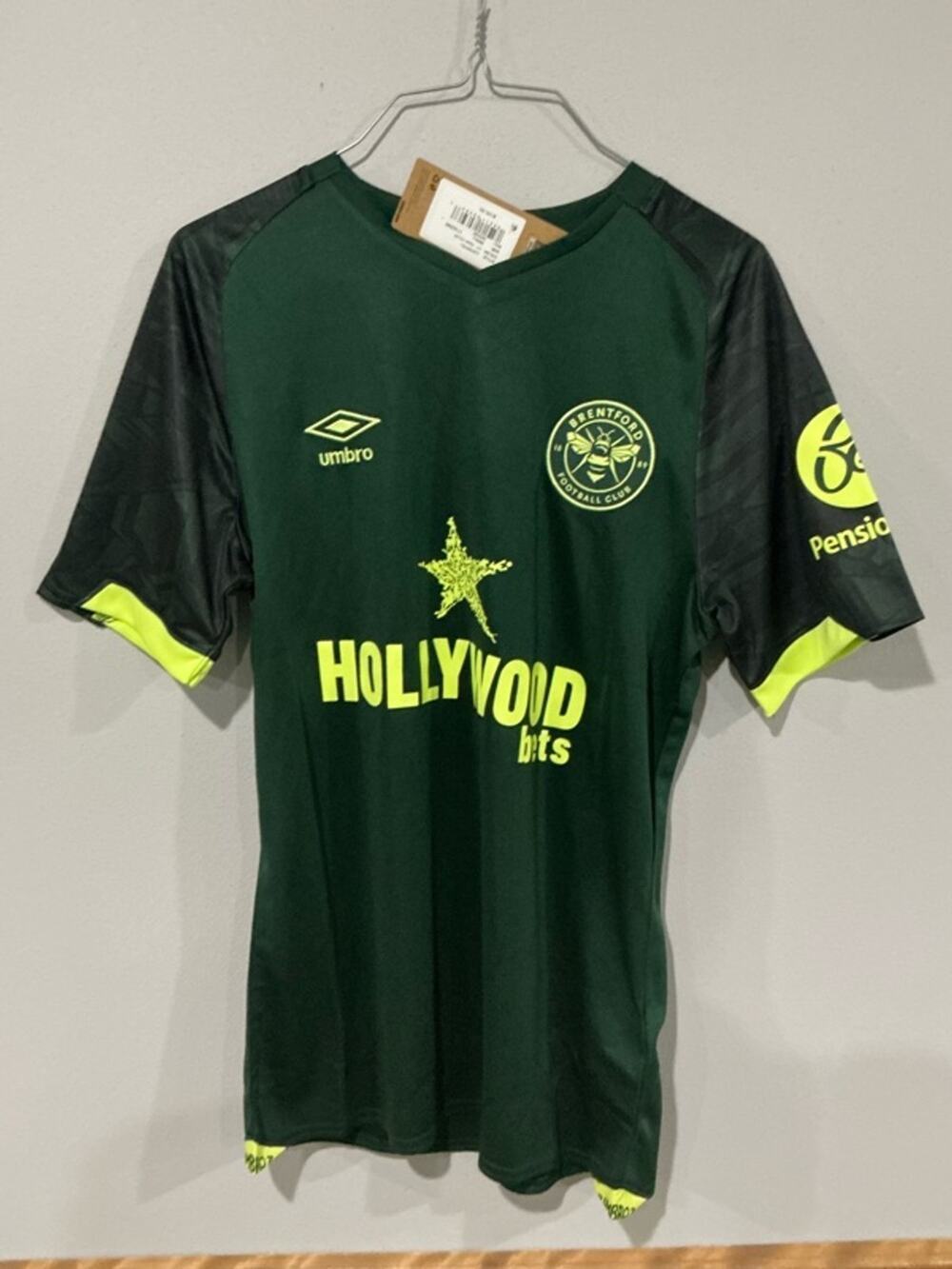 Umbro Brentford FC Third Kit Replica Jersey Black/Green Sz S